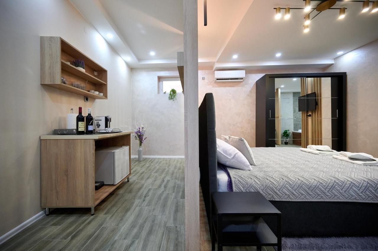 Kikinda Vanimi Lux Apartmani מראה חיצוני תמונה