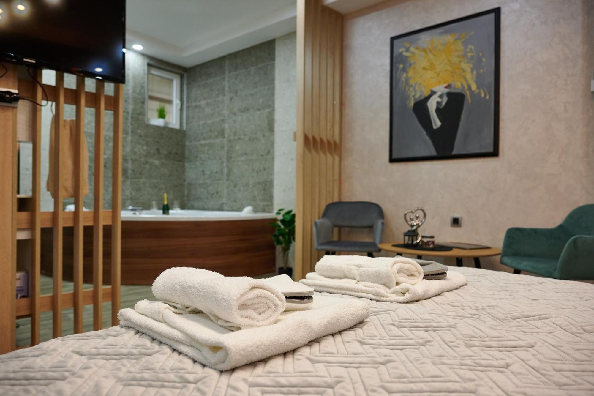 Kikinda Vanimi Lux Apartmani מראה חיצוני תמונה